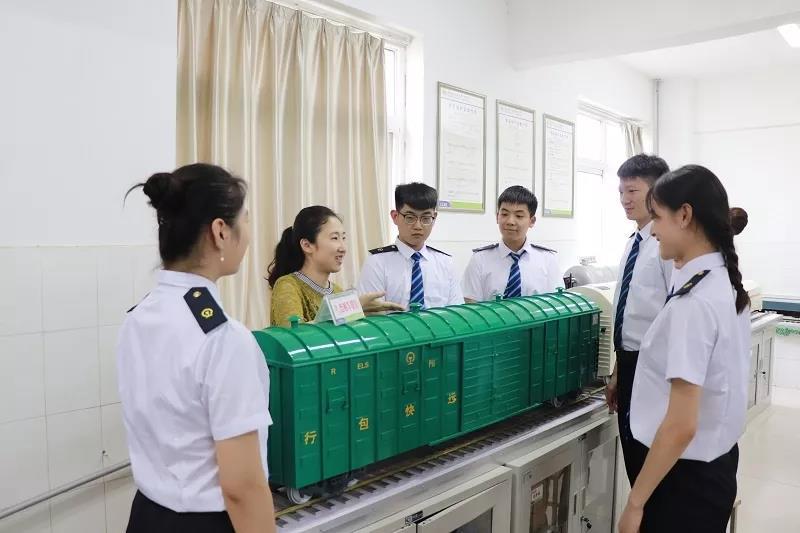 2015年逐步投入使用